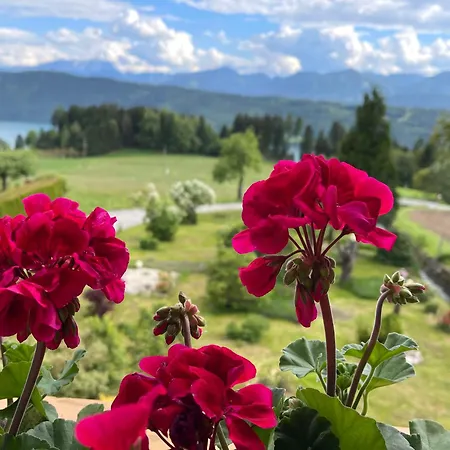 아파트 Haus Kleiner Seeblick 밀슈타