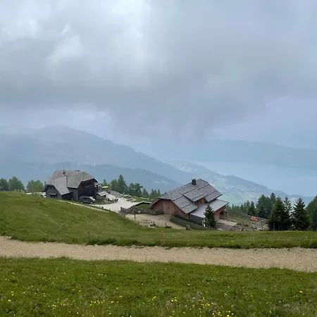 Haus Kleiner Seeblick * Millstatt am See
