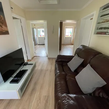 شقة Haus Kleiner Seeblick ميلستاف