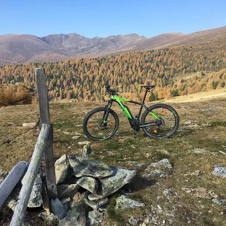 Haus Kleiner Seeblick 아파트 밀슈타